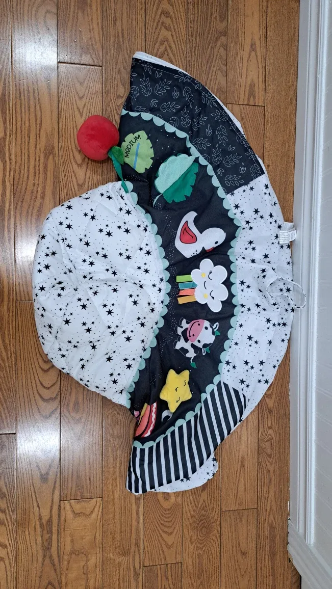 Toy bag and tummy time mat 2 in 1