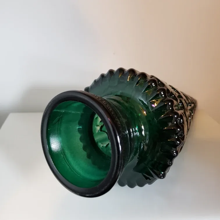 Green Glass Christmas Tree Decoration image indicator(4)