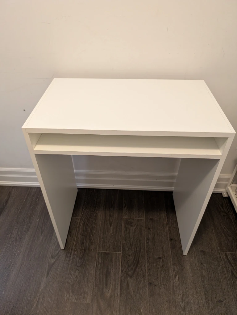 Ikea White Desk - photo 2