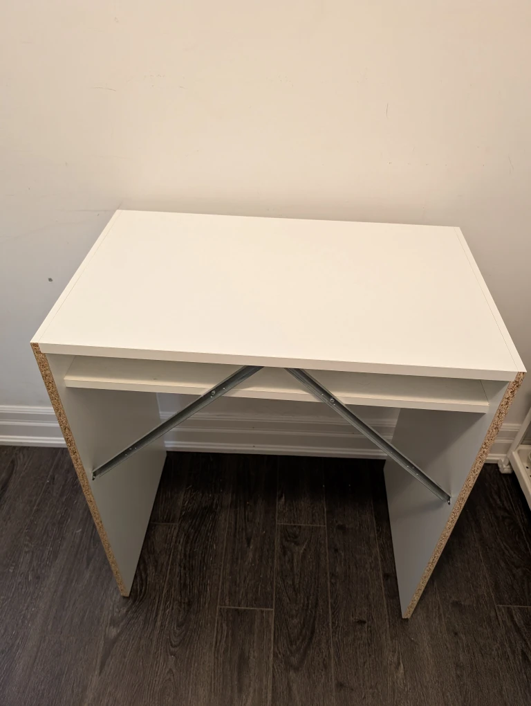 Ikea White Desk - photo 5
