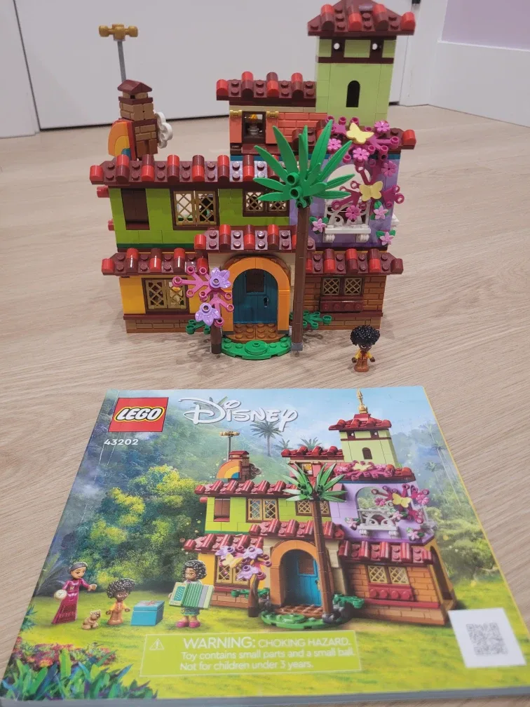 Lego Disney Encanto The Madrigal Family House