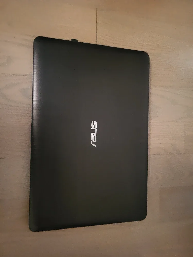 Asus Vivobook Laptop F540 15.6' image indicator(4)