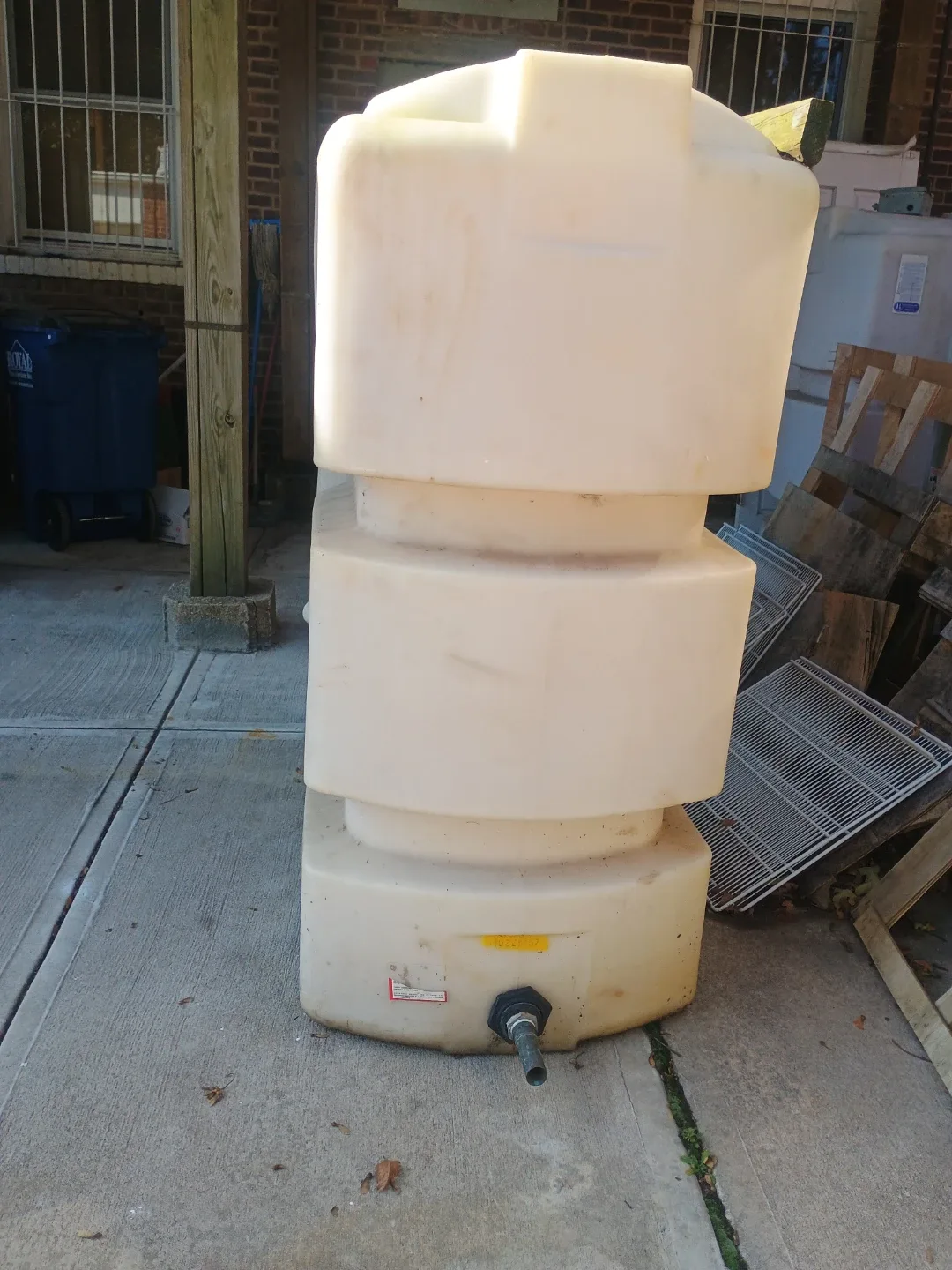 Containers para almacenar agua image indicator(3)