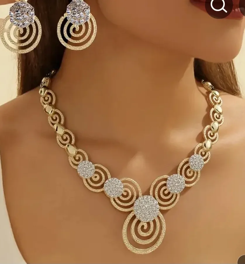 Gold Tone Necklace & Earring Set thumbnail