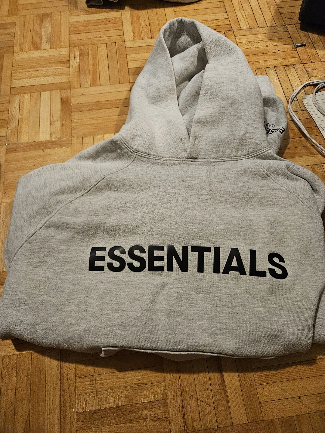 Moving Sale!! Essentials Fear of God Hoodie - Size S