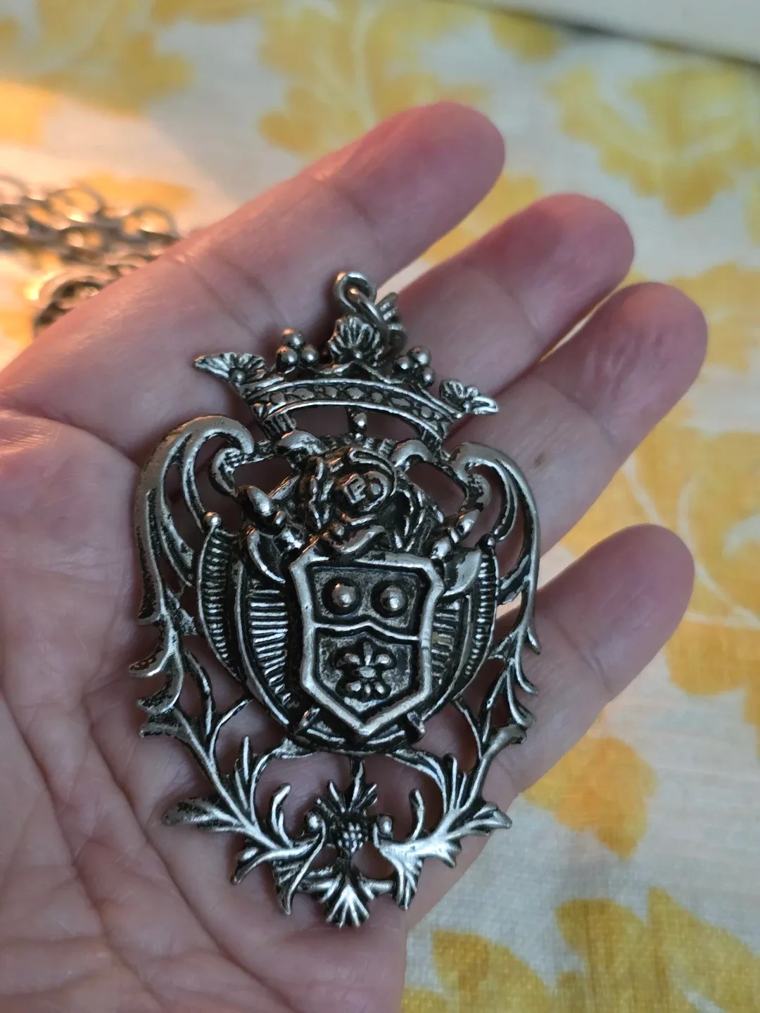 Vintage Coro Heraldic Coat of Arms Silver Tone Pendant Necklace image indicator(6)