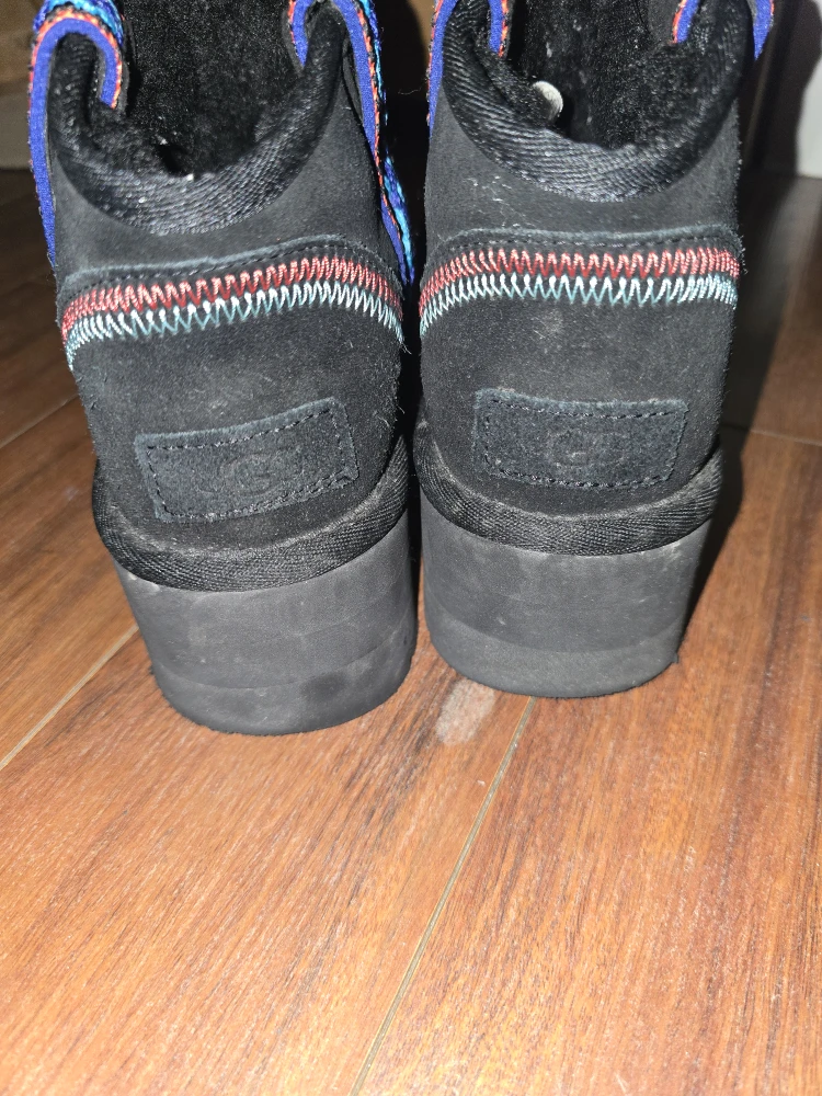 UGG Black Suede Platform Boots - photo 3