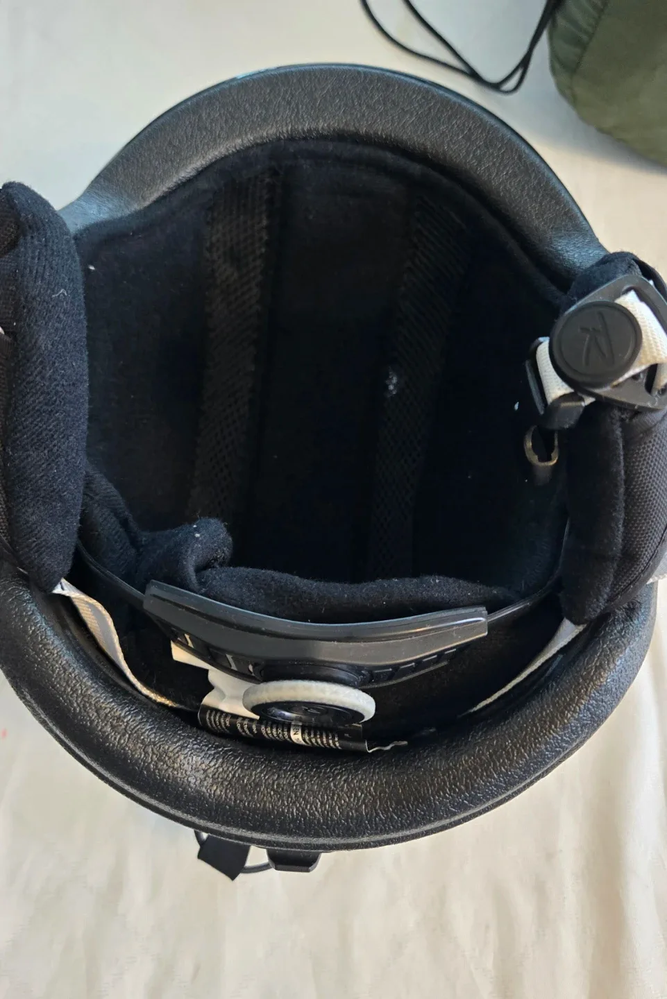 Ski/Snowboard Helmet - Size M image indicator(2)