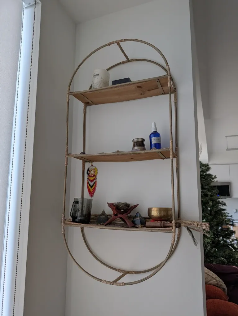 Arched Woven Wall Shelf