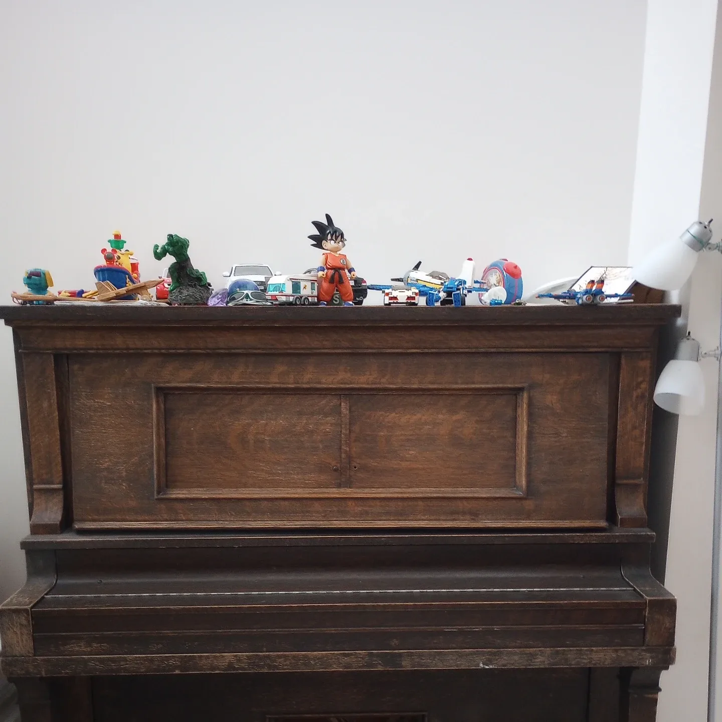 Warfield Milwaukee Piano