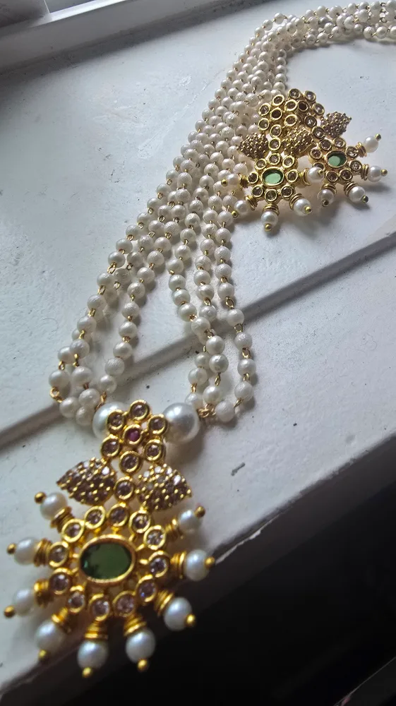 Pearl Necklace & Earring Set South indian inspired image indicator(3)