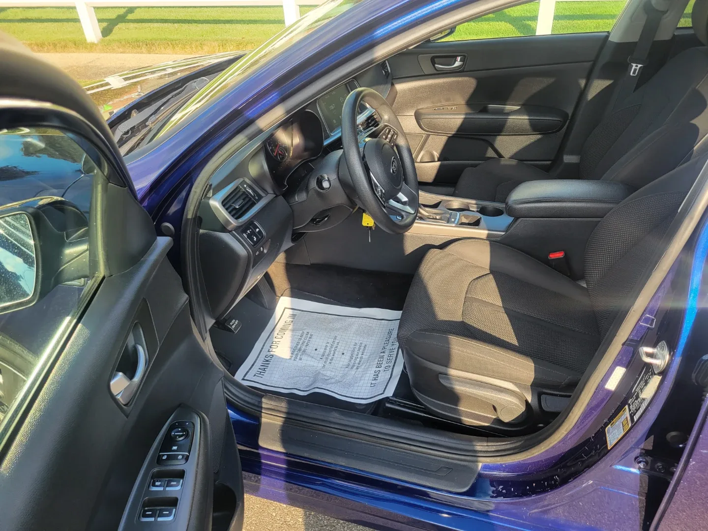 2020 Kia Optima - Blue Sedan 92k milesback up camera image indicator(8)