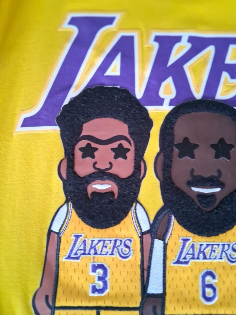 Los Angeles Lakers Yellow Graphic T-Shirt image indicator(3)