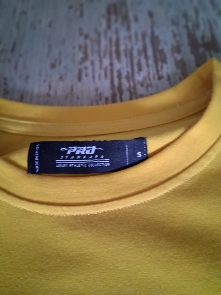 Los Angeles Lakers Yellow Graphic T-Shirt image indicator(6)