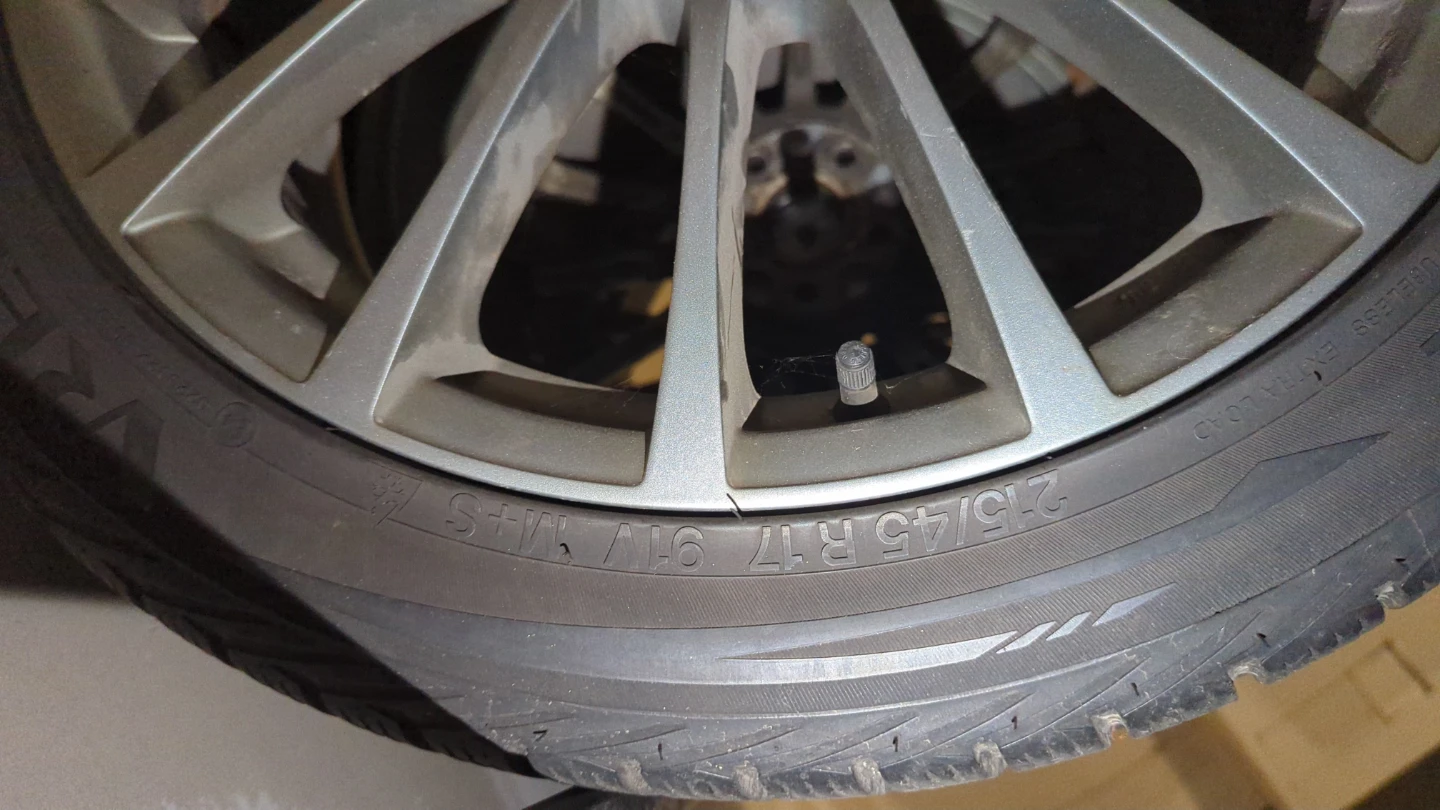 Scion / Toyota FR-S Set of Winter Tires with Rims - photo 3