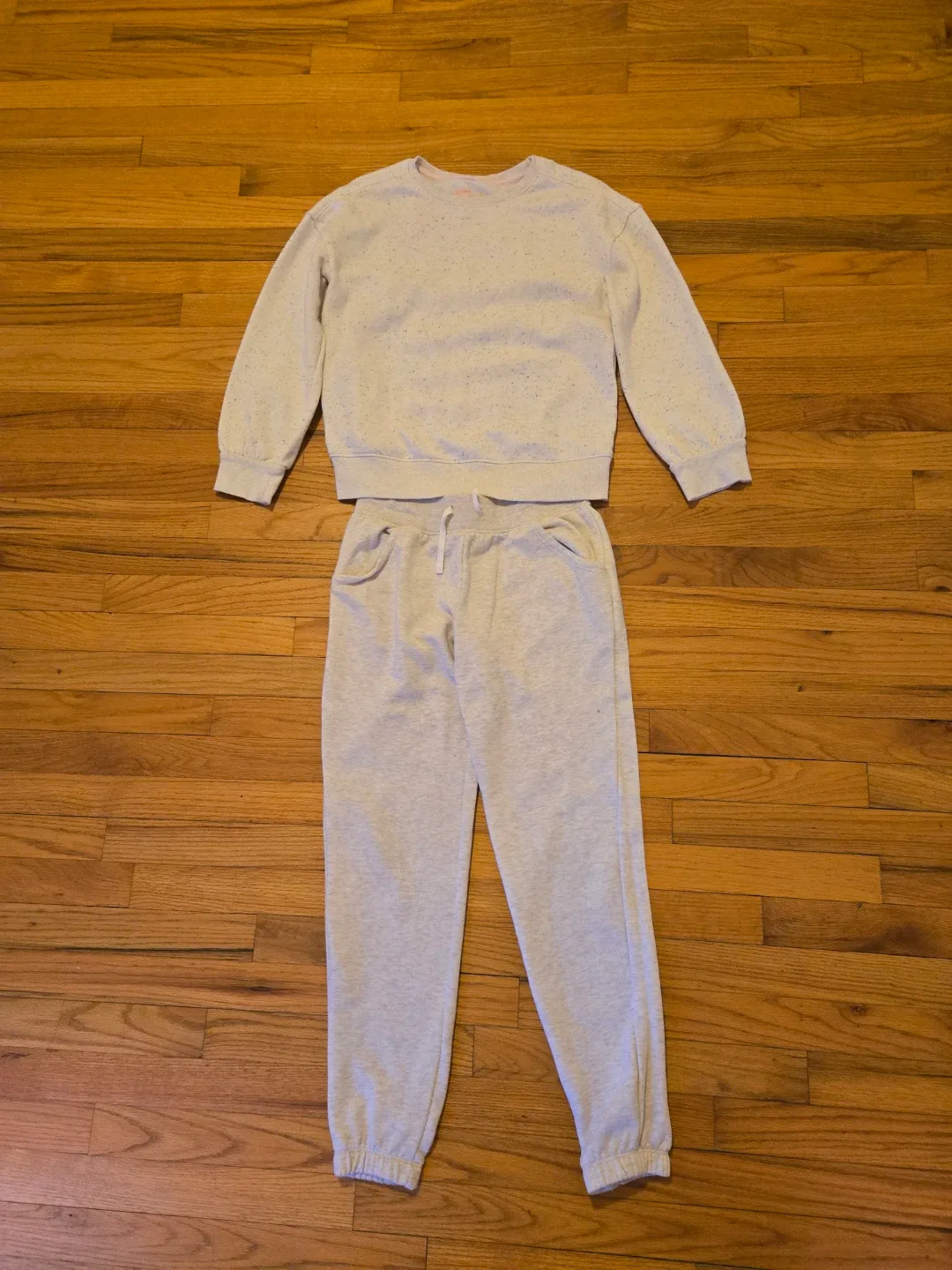 Girl's Sweatshirt & Sweatpants Set