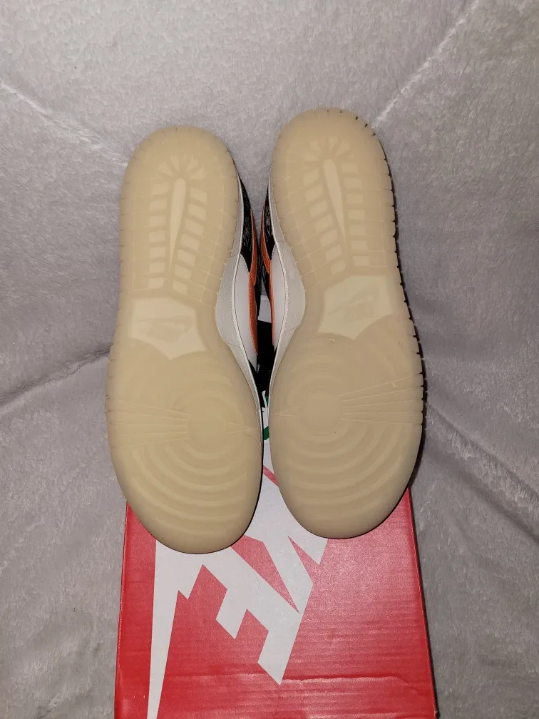 Nike Dunk Low Halloween Size 12 image indicator(4)