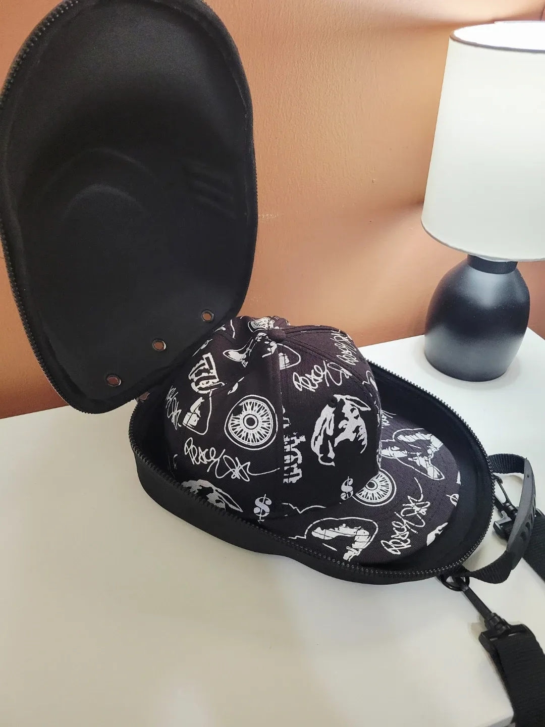 Baseball Cap Box image indicator(5)