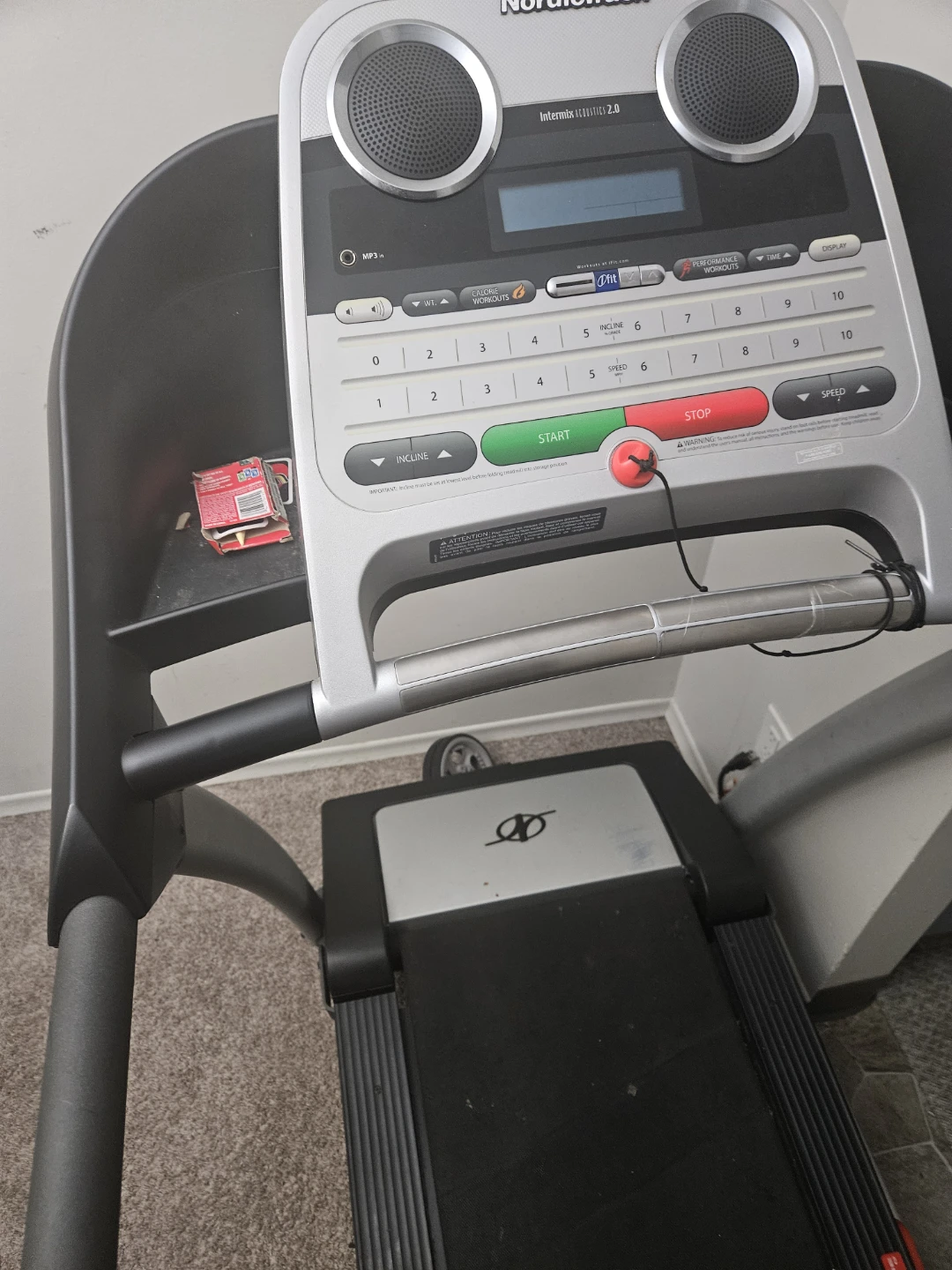 NordicTrack Incline Trainer 2.0 Treadmill - photo 3
