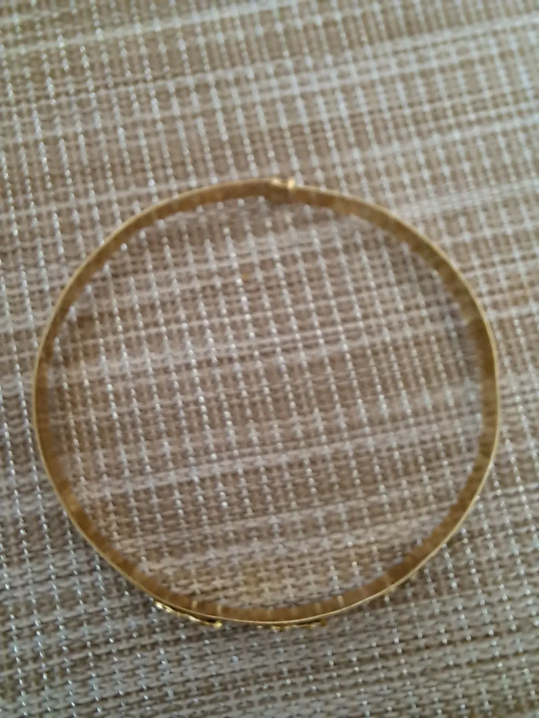 Gold Bangle Bracelet - 7.5 inches, 3.78g image indicator(5)