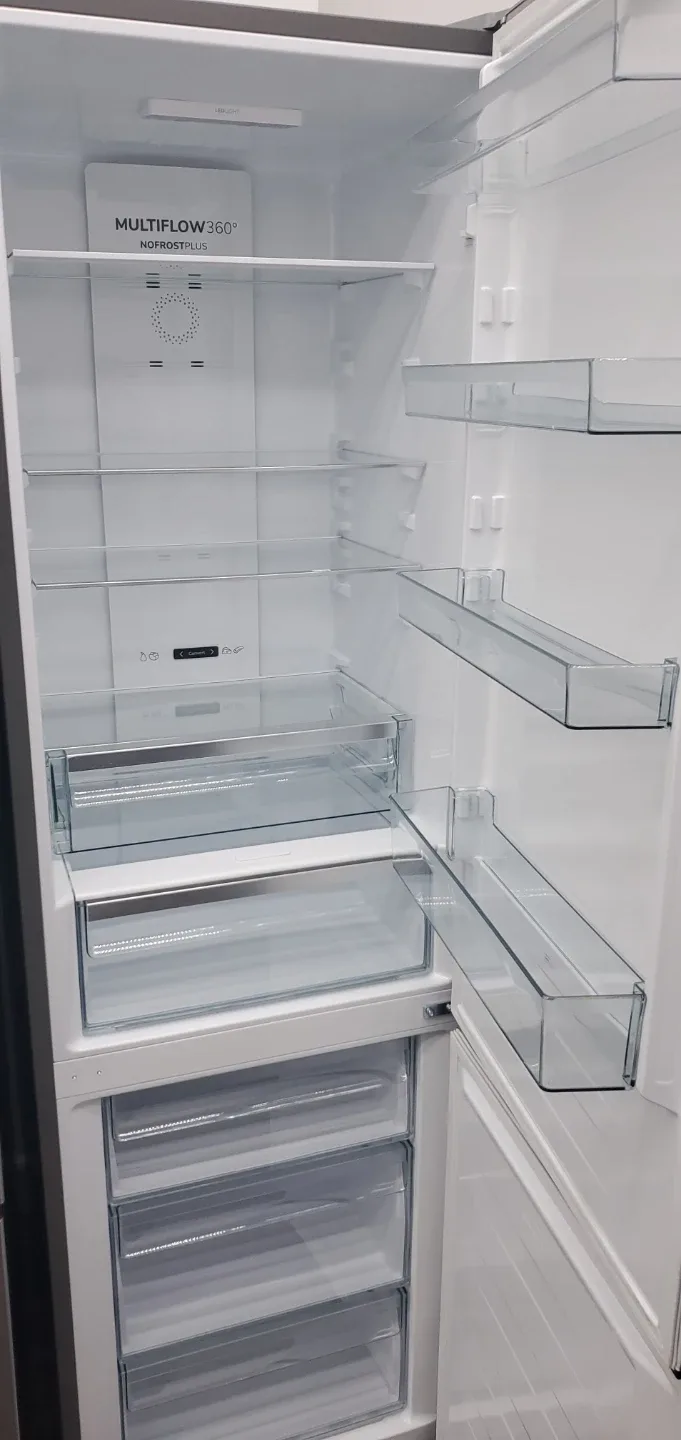 New summit 24in Stainless Steel Refrigerator image indicator(2)