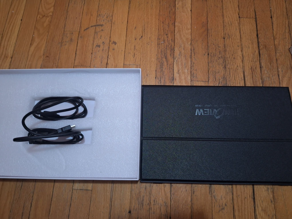 InnoView Portable Monitor - Like New! - photo 4