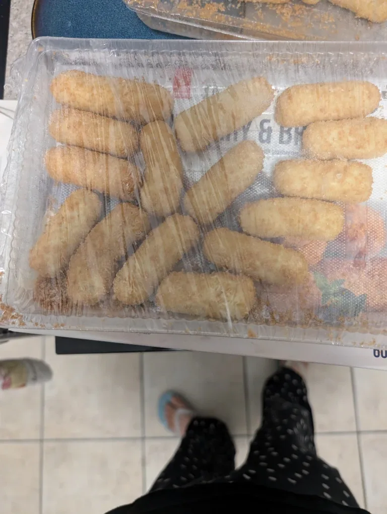 Blueberry & brie cheese bites image indicator(2)