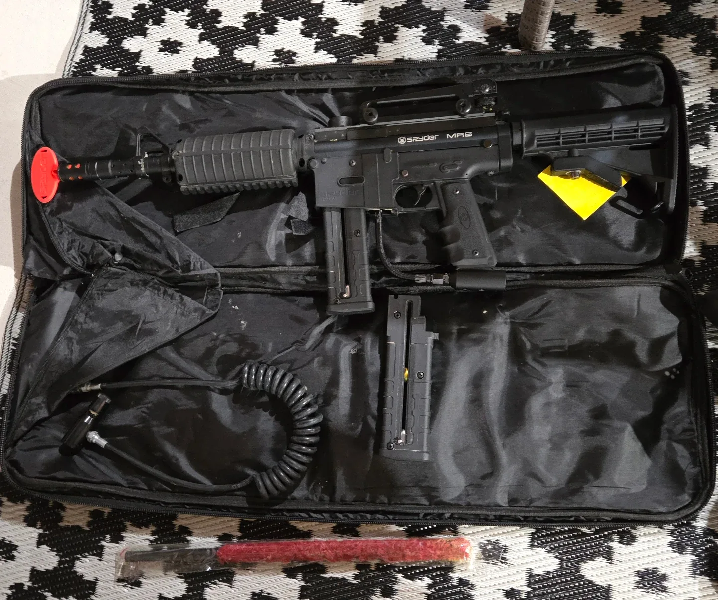 Spyder MR6 Paintball Marker Kit image indicator(2)