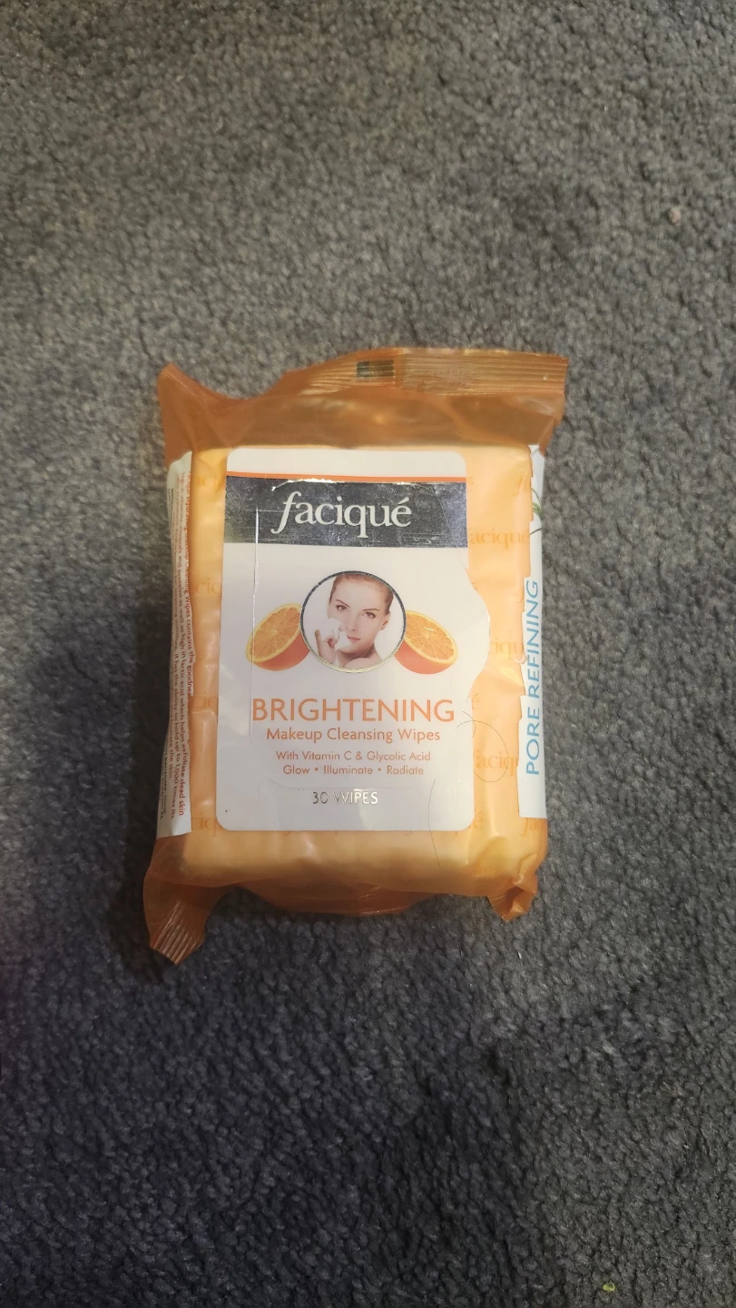 Facique Brightening Makeup Cleansing Wipes - photo 2