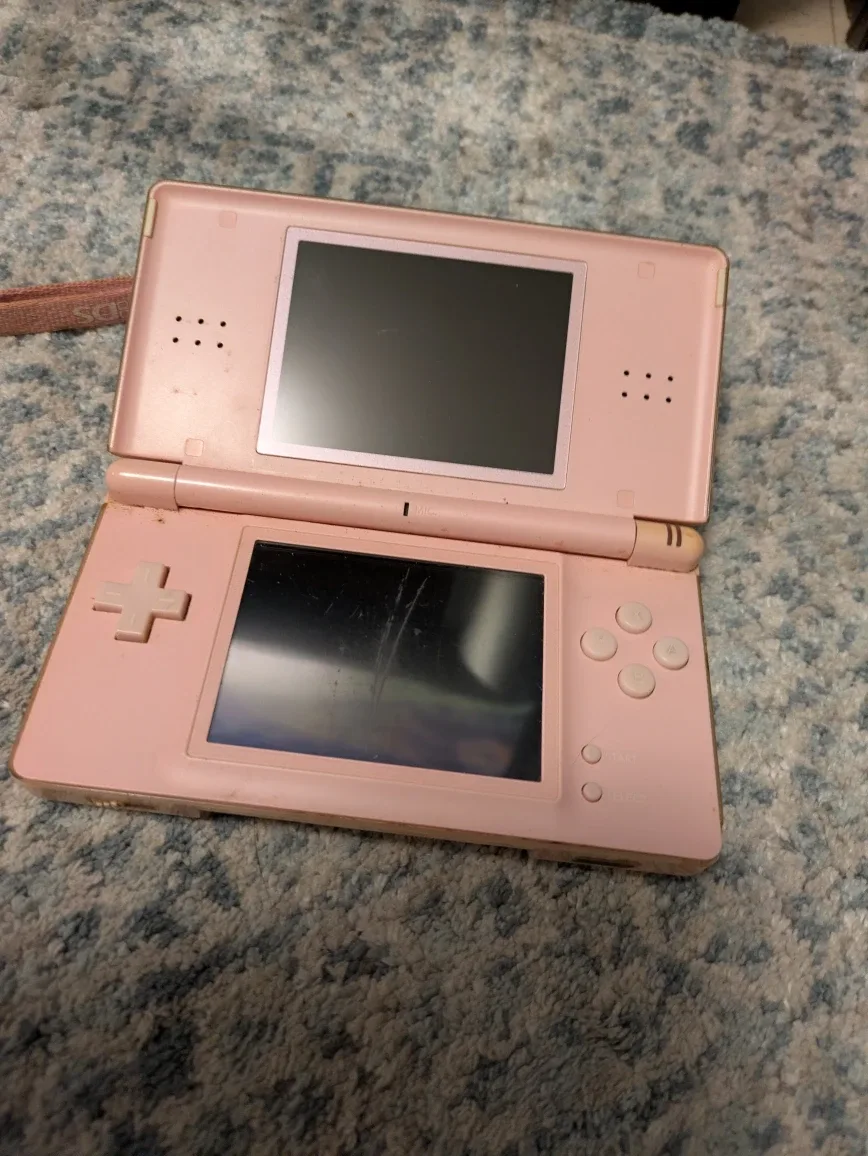 Ready 2 Rumble Boxing Round 2 & Bejeweled Twist Game Cartridge image indicator(6)