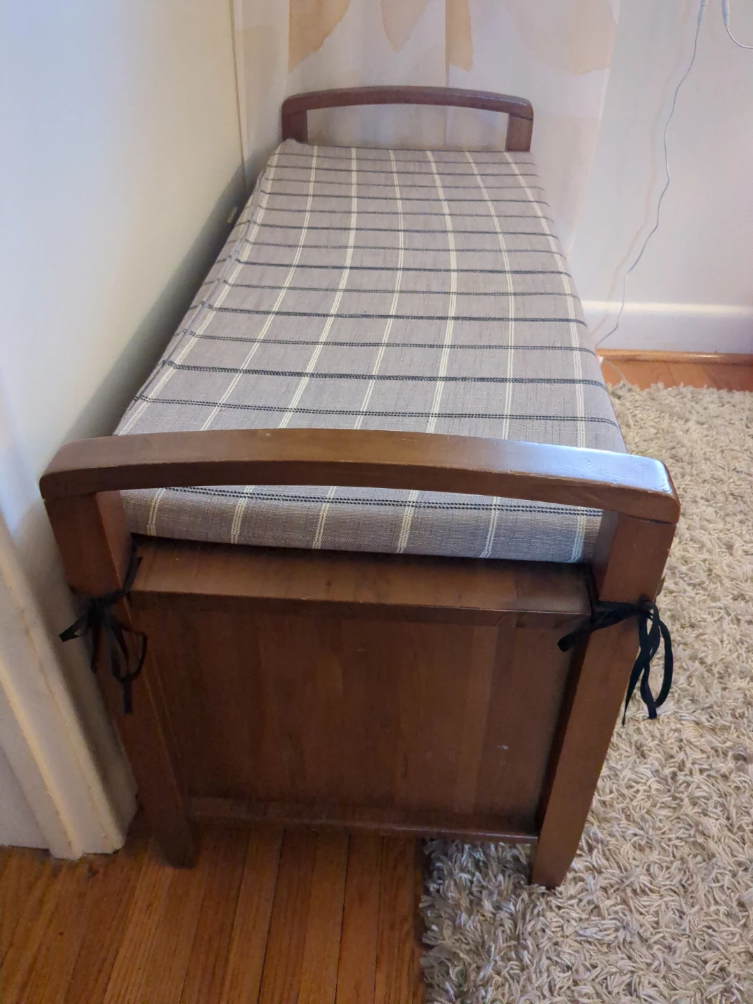Wooden Storage Bench with Cushion pad - photo 4