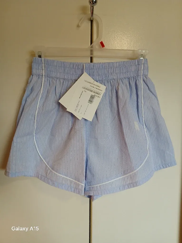Striped  breathable Shorts - Size XS
