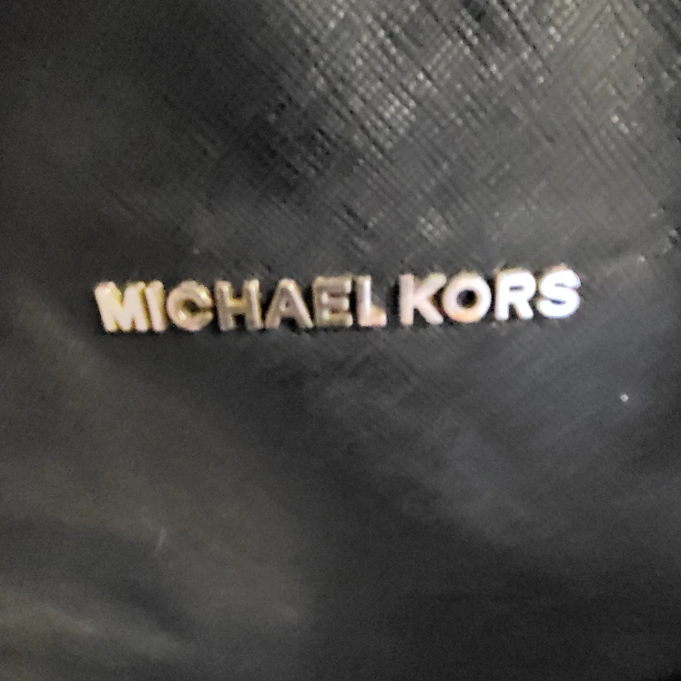 Michael Kors Black Tote Bag Like New - photo 4
