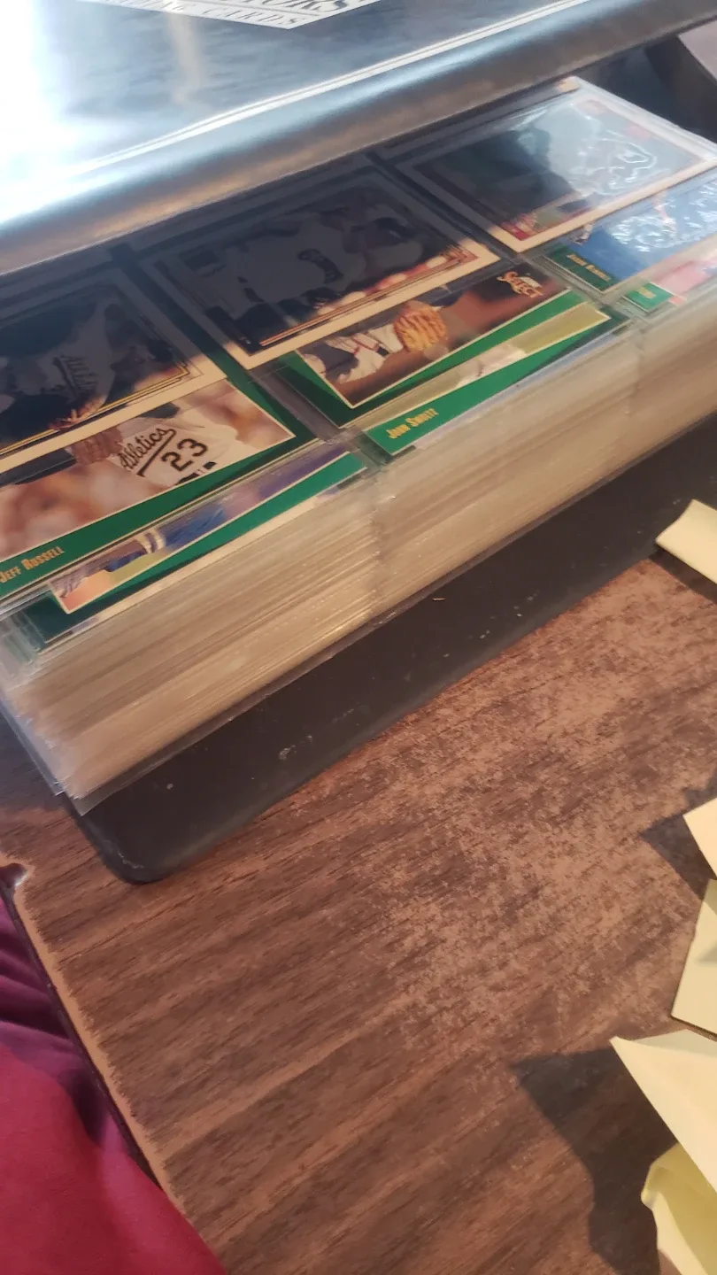 Baseball Collectors Trading Cards Binder image indicator(10)