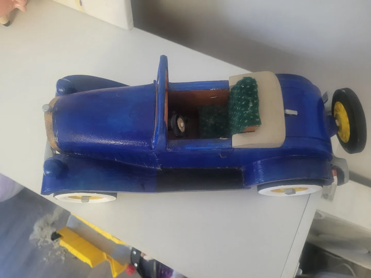 Handmade Wooden Model Car image indicator(2)