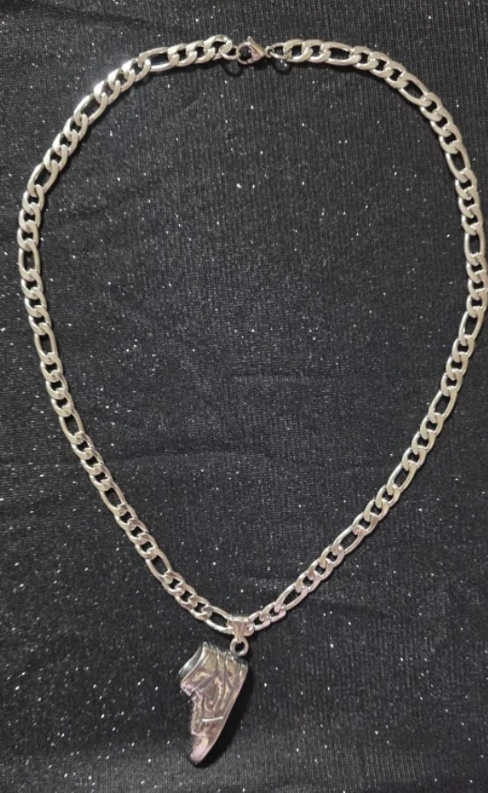 Air Jordan 1 Sneaker Silver Chain Necklace