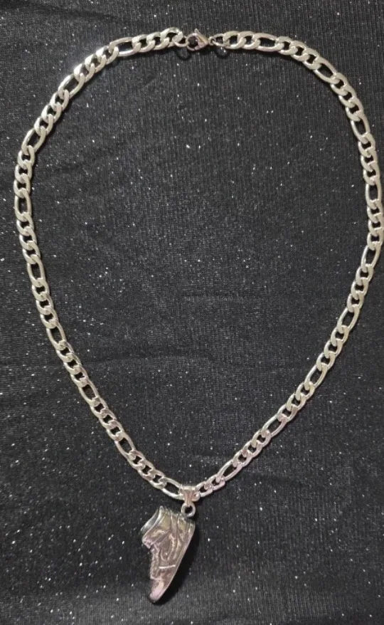 Air Jordan 1 Sneaker Silver Chain Necklace
