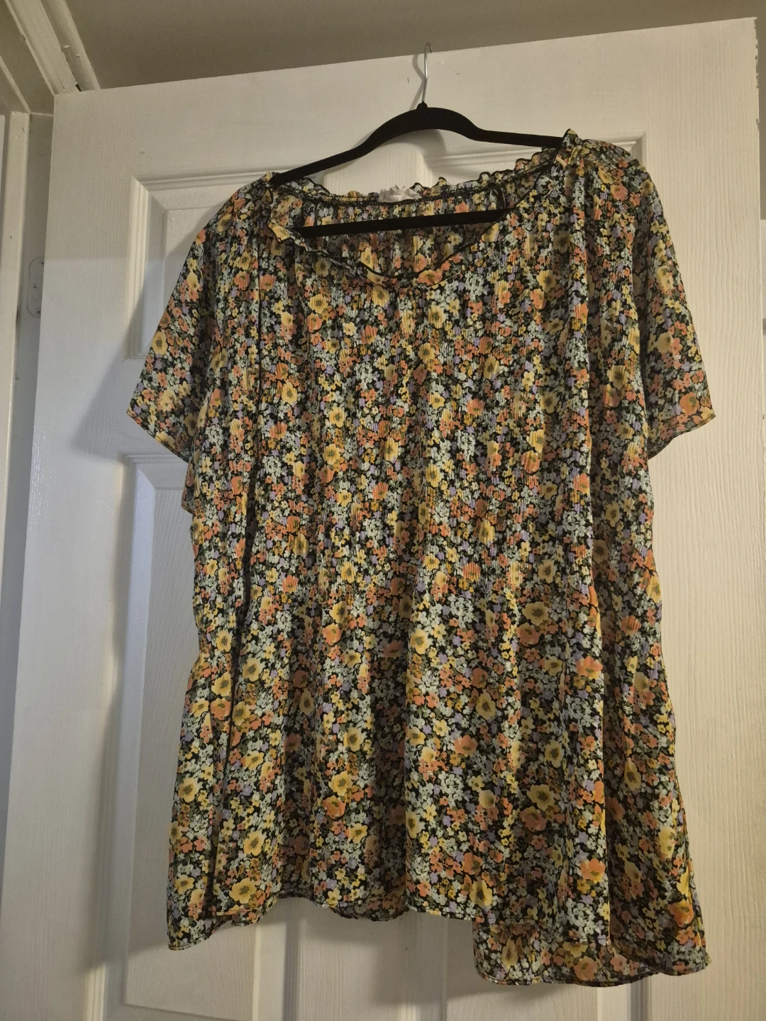 Floral Top - Size XL