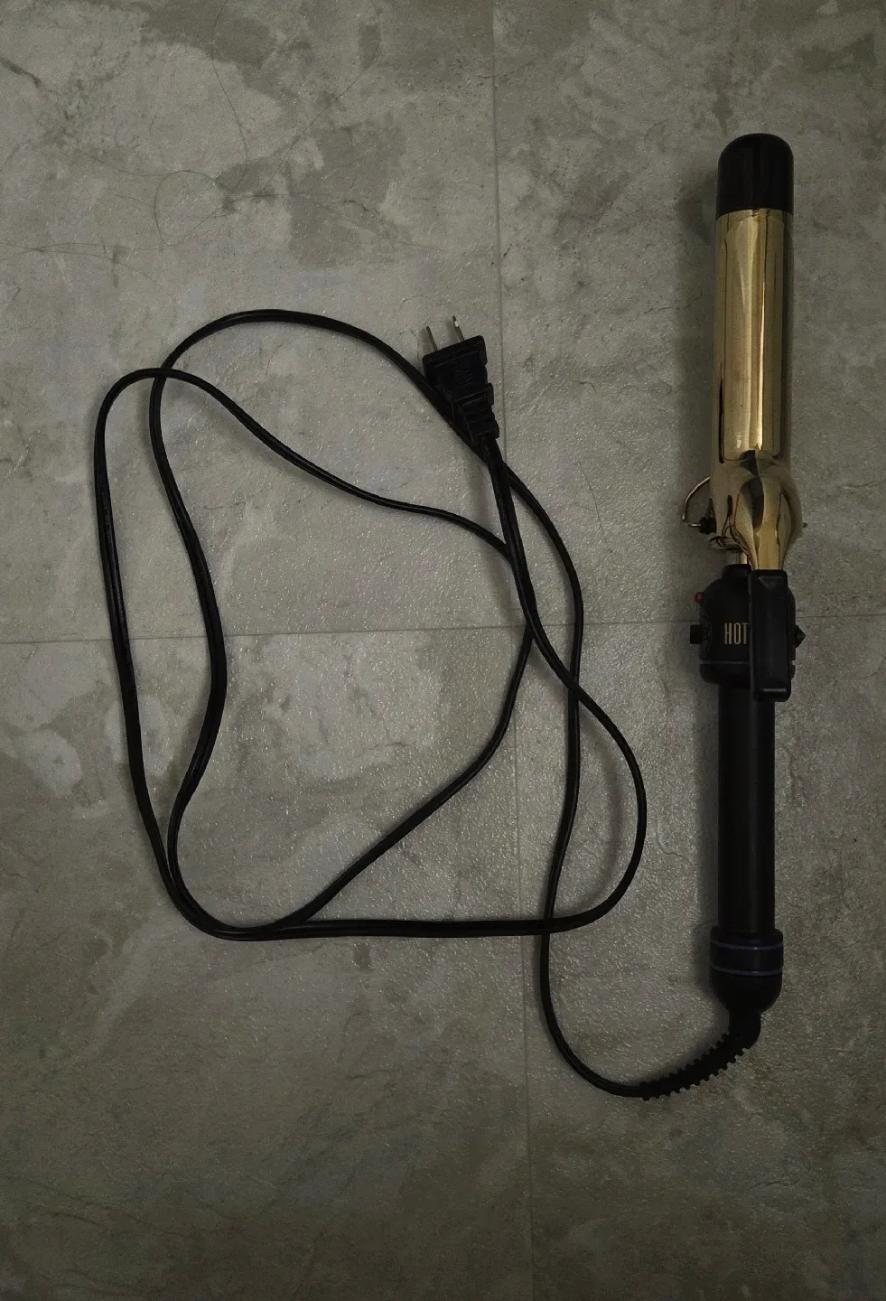 Hot Tools Curling Iron - Gold image indicator(3)
