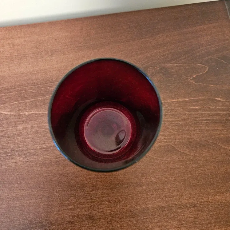 Elegant ruby red glass goblet image indicator(2)