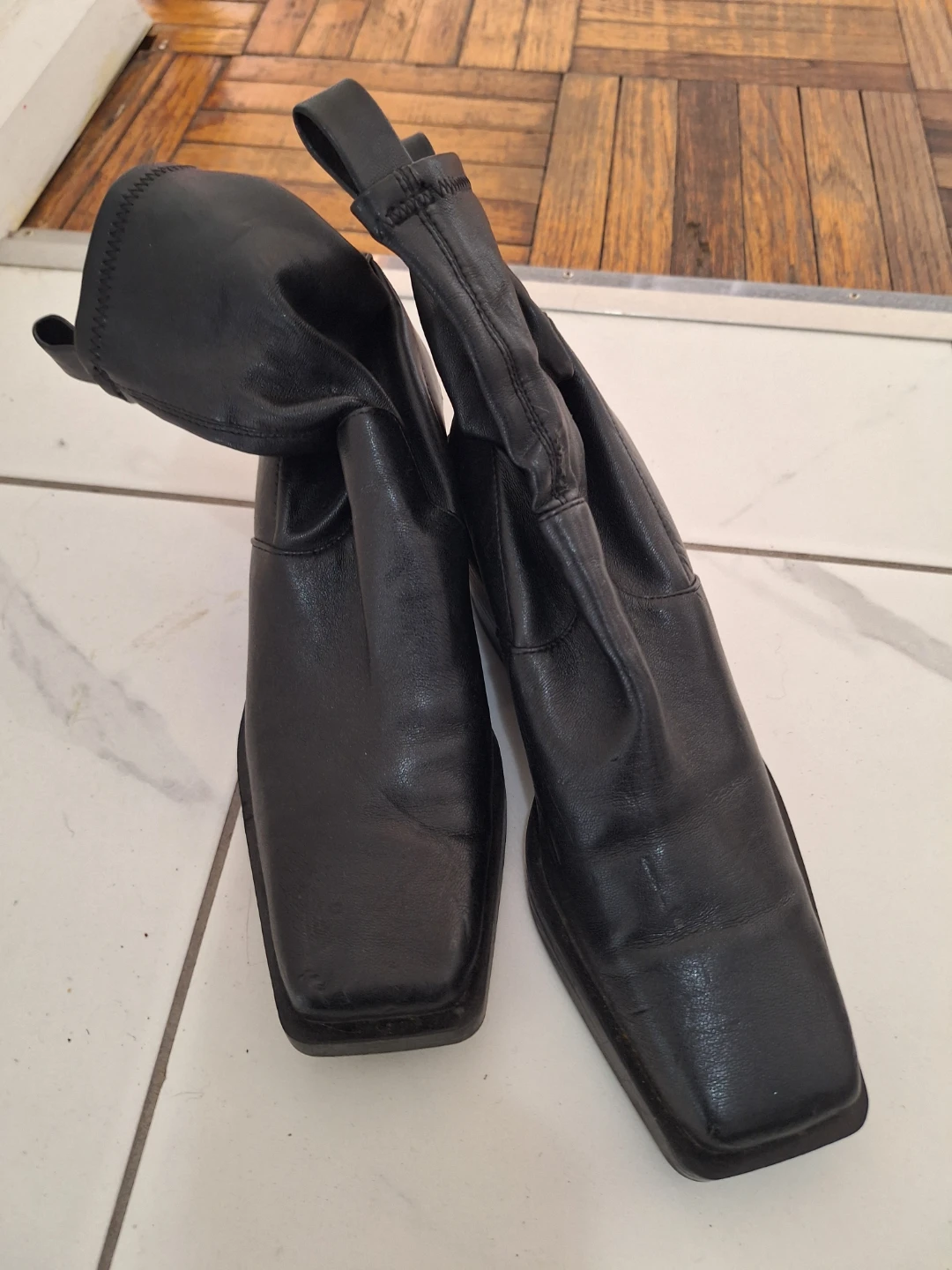 Black Leather Ankle Boots Zara - photo 3