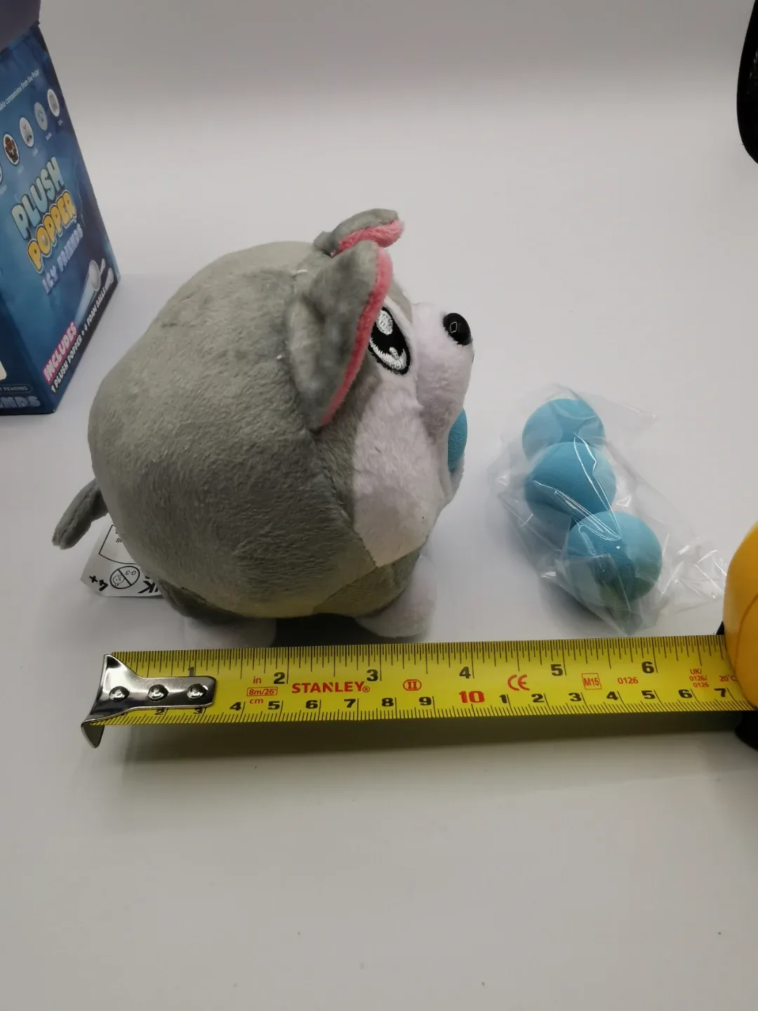 Plush Popper Icy Friends Huski with Box! image indicator(6)