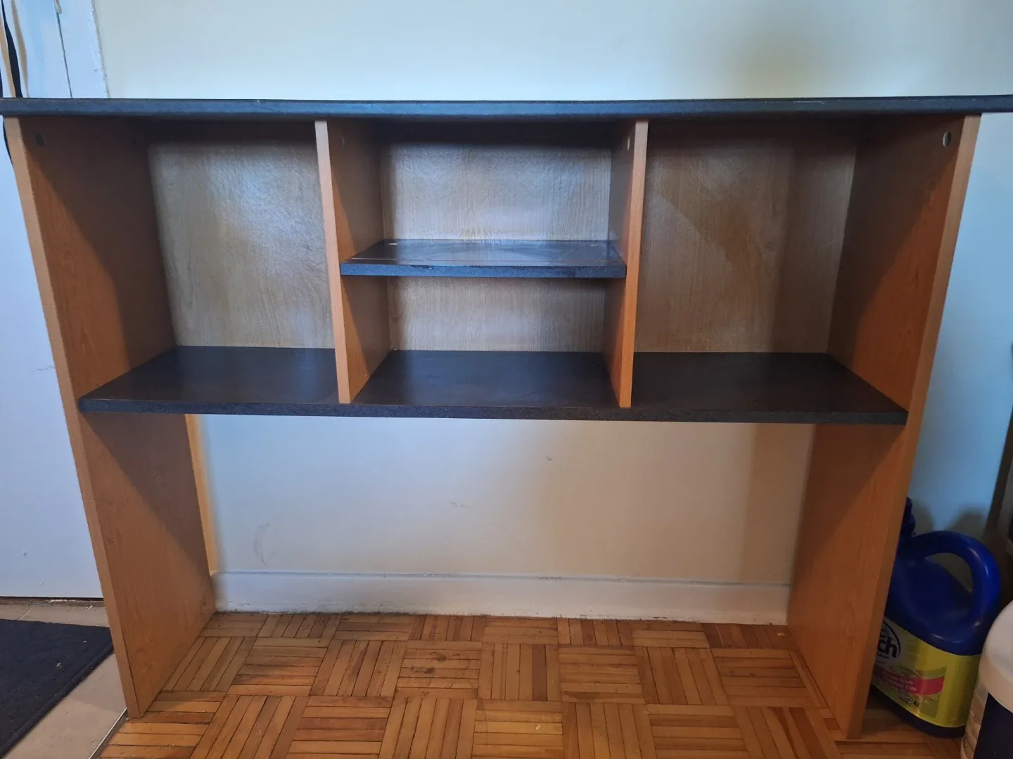 Wooden Shelf Unit image indicator(3)