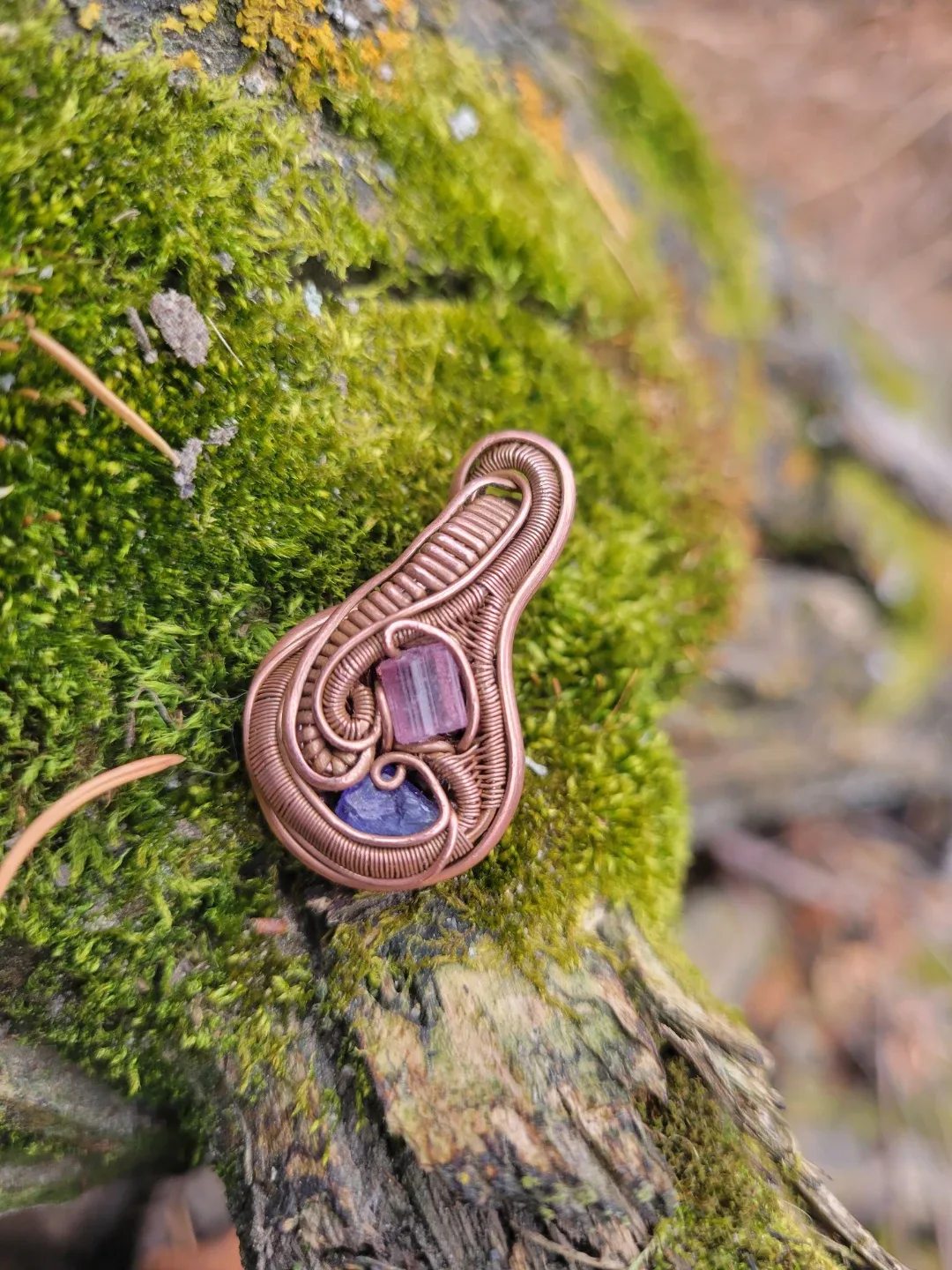 Handmade Copper Wire Wrapped Pendant image indicator(2)