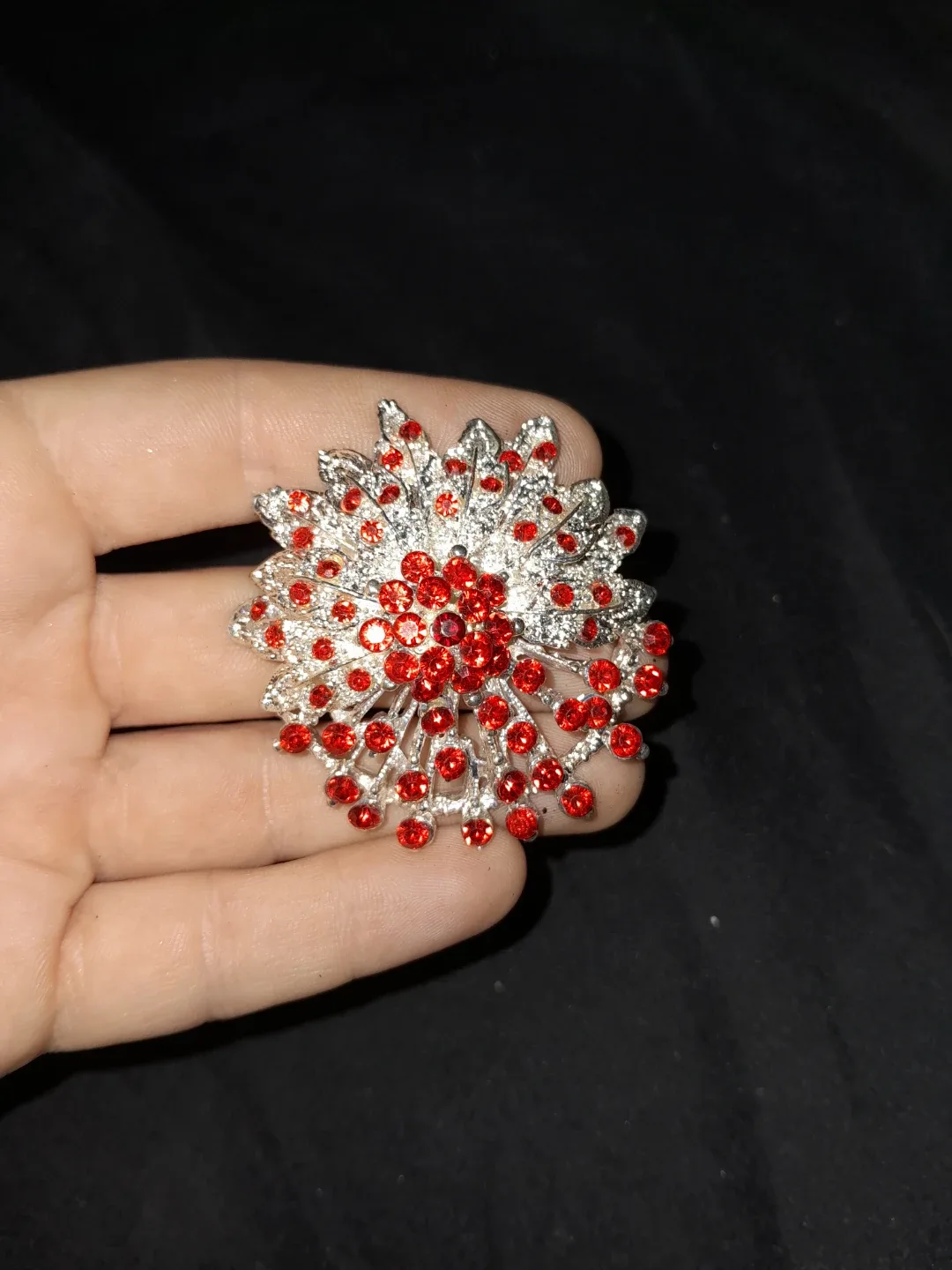 Red & Silver Flower Brooch thumbnail