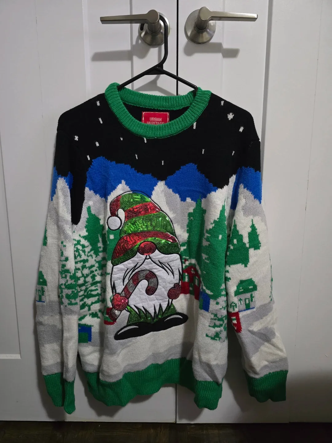 Graphic Sweatshirts - Assorted Designs (Women) image indicator(9)