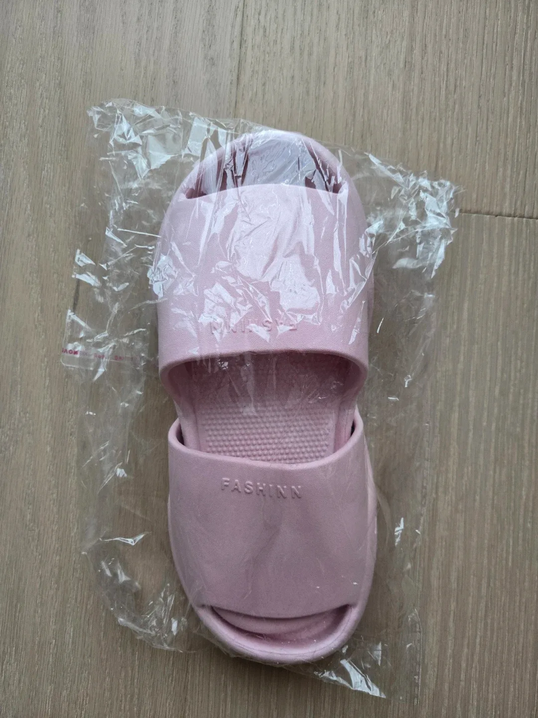 Soft Pink Slides - Size M (36-37) image indicator(4)