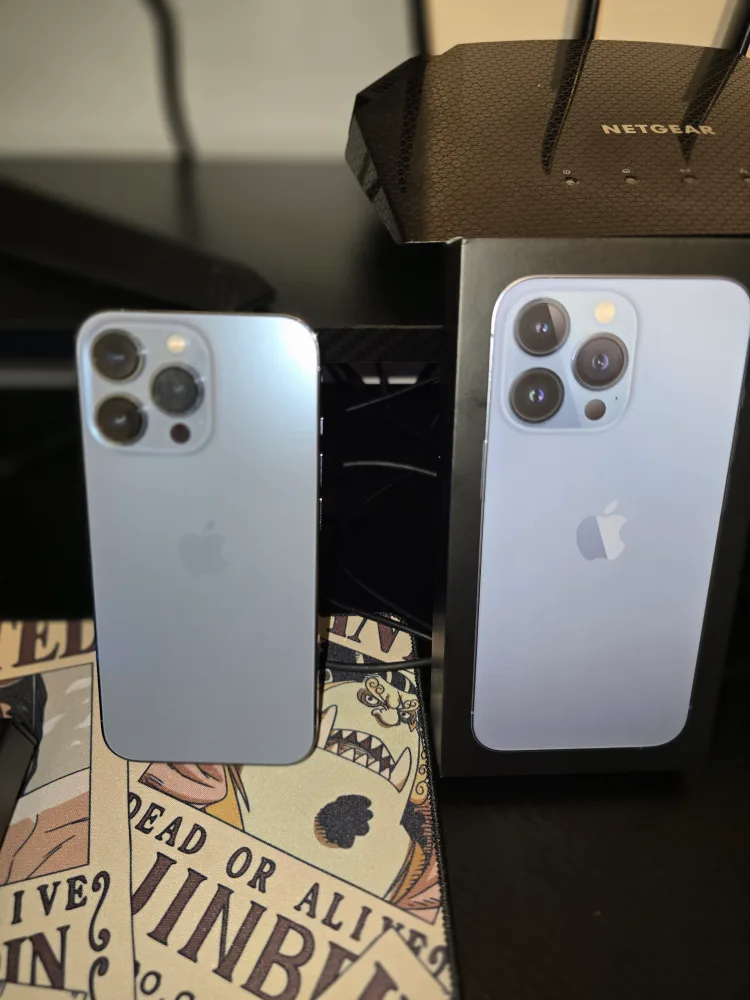 iPhone 13 Pro 256GB - Excellent Condition! image indicator(7)