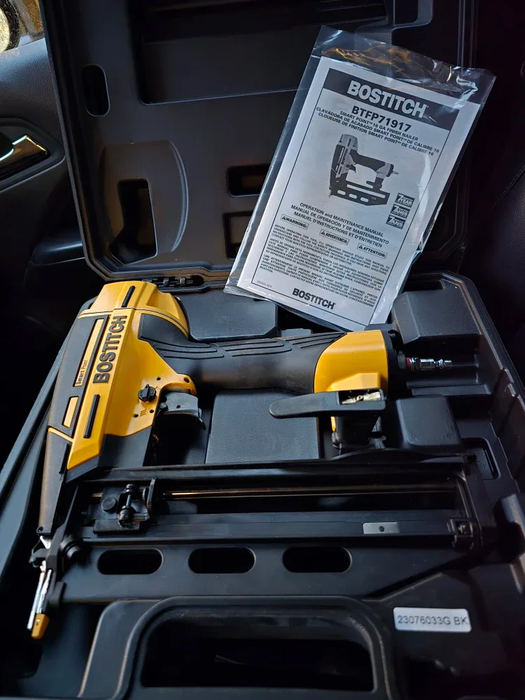 Bostitch BTFP71917 16 GA Finish Nailer