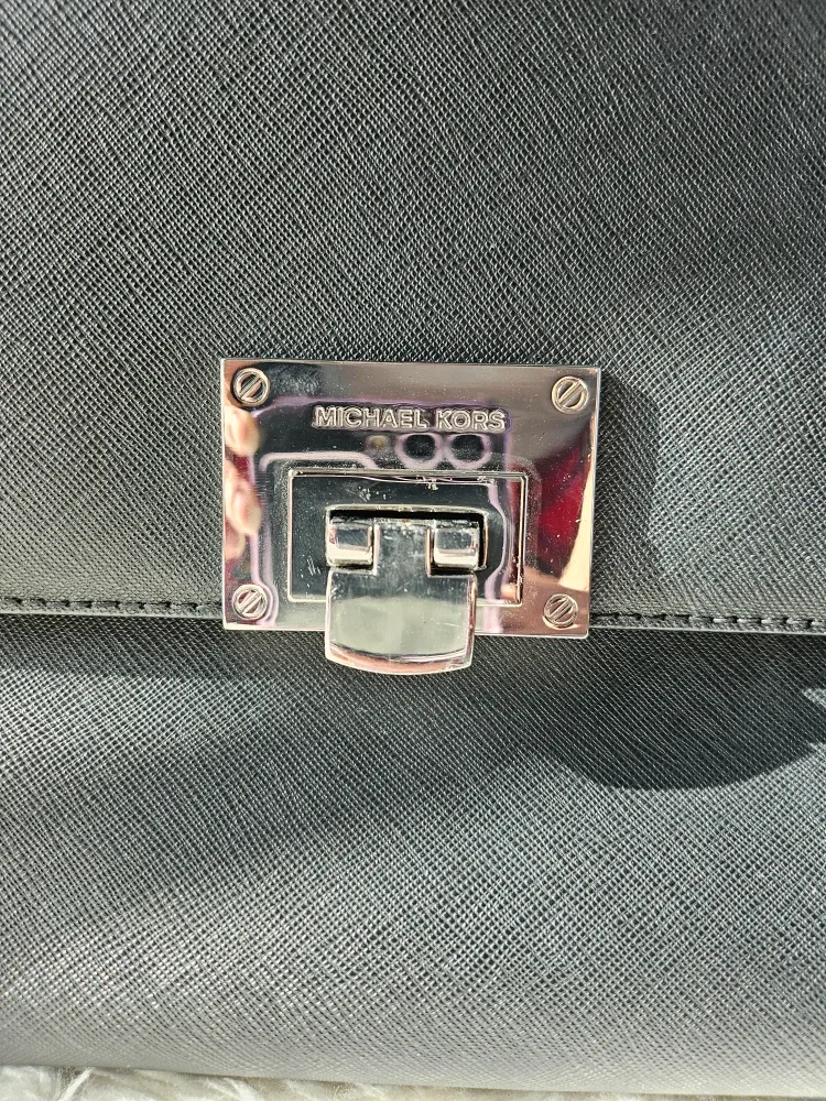 Michael Kors Black Leather Handbag image indicator(5)